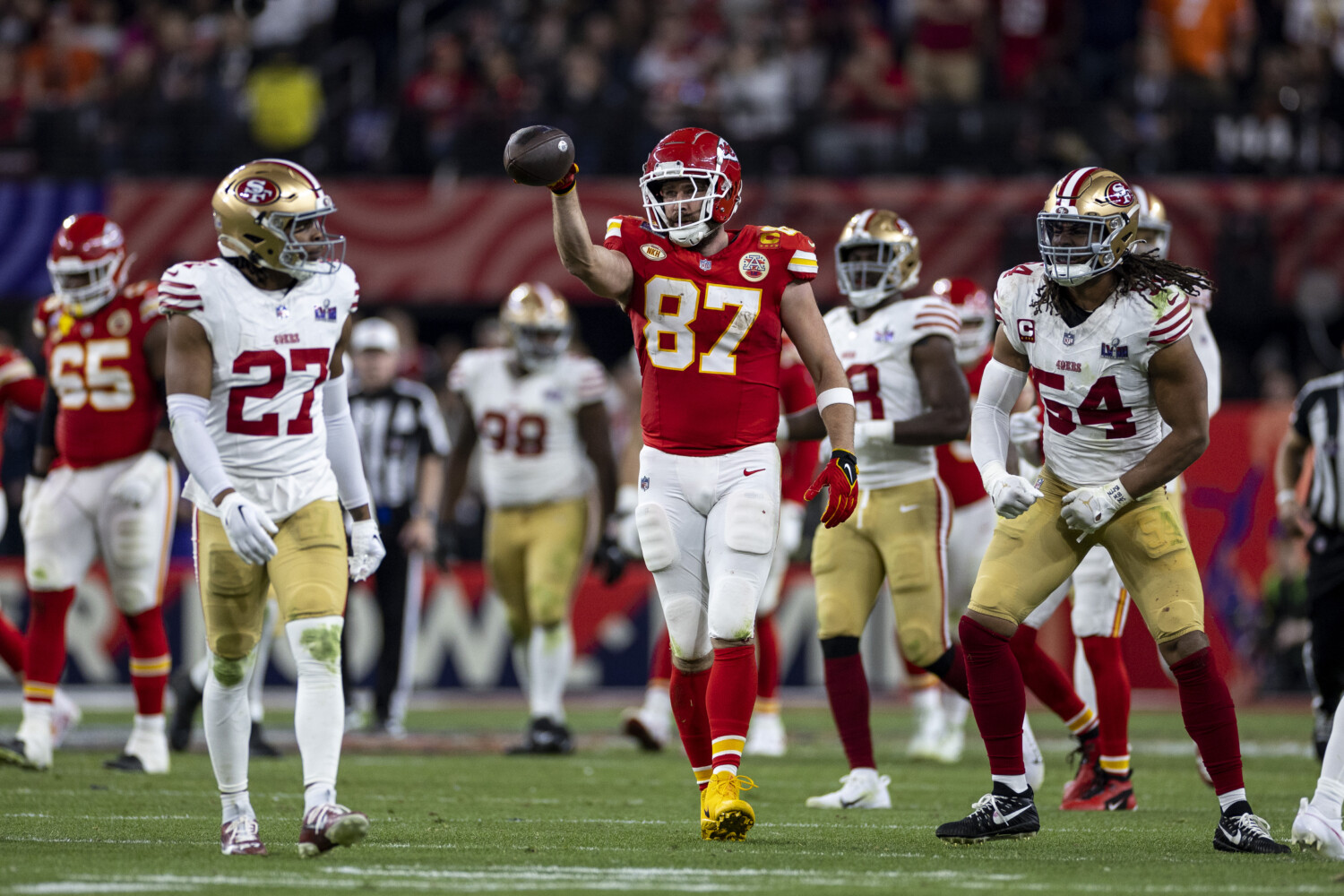 季争夺中 季争夺中